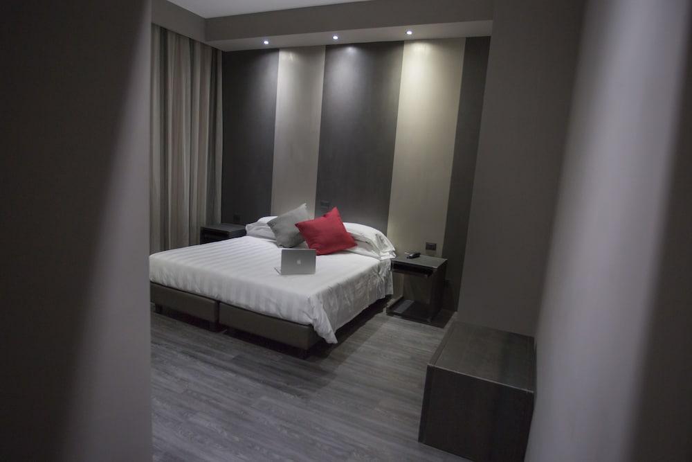 V99 Hotel Rome Extérieur photo