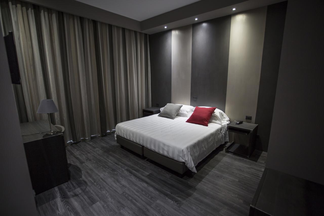 V99 Hotel Rome Extérieur photo