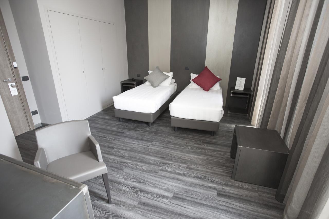 V99 Hotel Rome Extérieur photo
