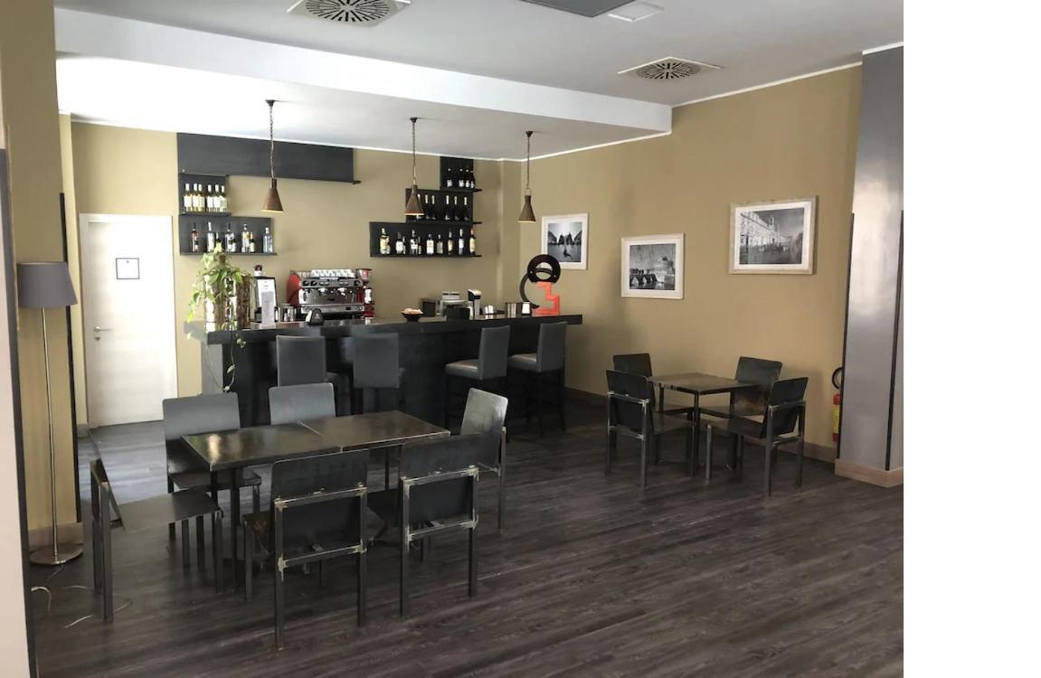 V99 Hotel Rome Extérieur photo